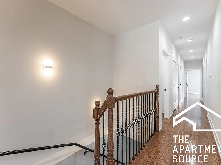 3329 N Avers Ave #1S — Photo 15