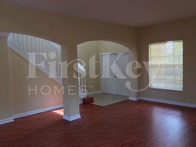 1485 NE 40th Rd — Photo 4