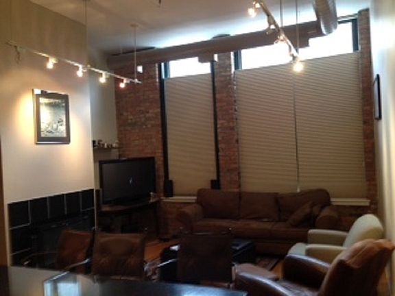 2nd image of 3151 N Lincoln Ave APT 218