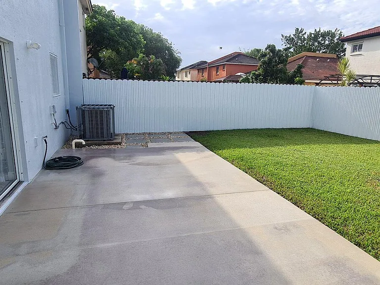 13454 SW 262nd St — Photo 37