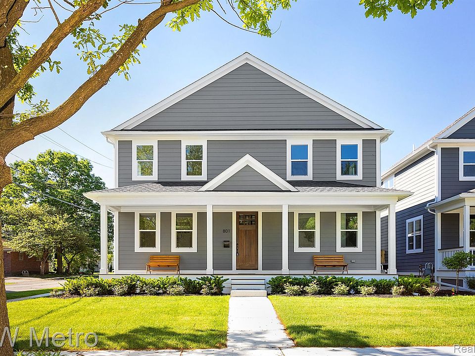 1st image of 801 Florence Ave