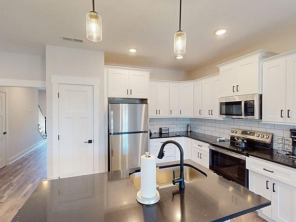 5th image of 2315 Gold Valley Dr Unit C2