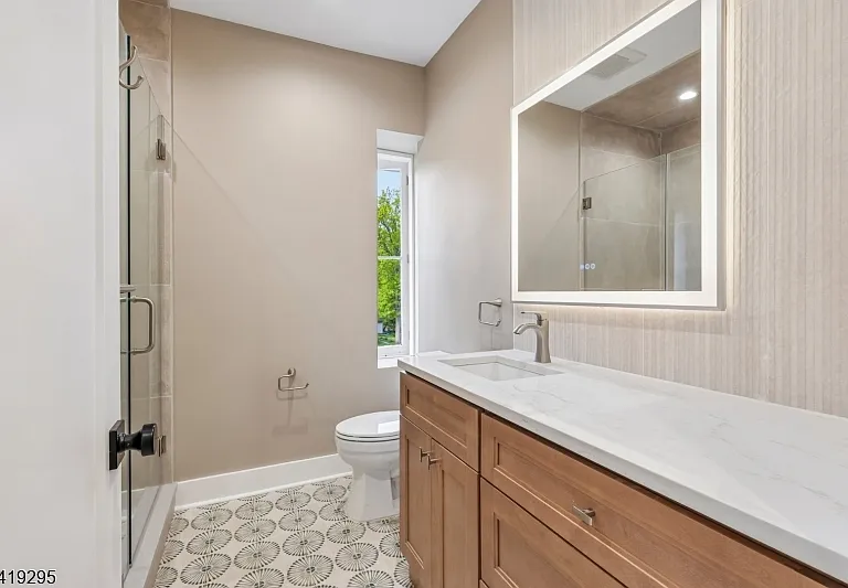 49 Park Ave #2 — Photo 13
