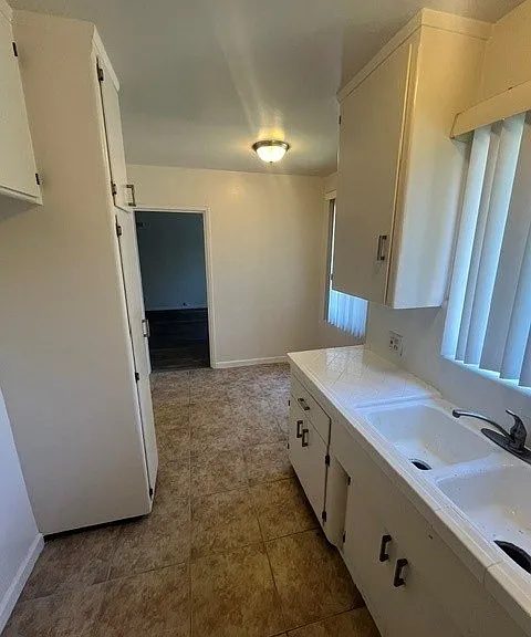 3867 Potomac Ave. — Photo 18