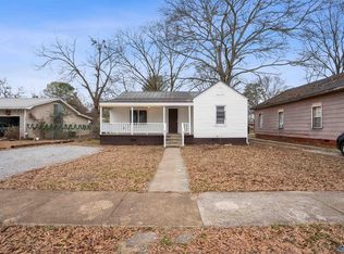219 8th Ave SW, Decatur, AL 35601