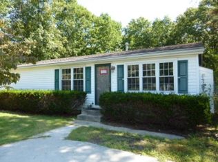 1608 Victory Ave, Williamstown, NJ 08094