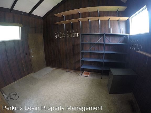 3rd image of 3145 Lyndale Ave S
