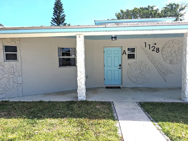 1128 Hernando St #A — Photo 12