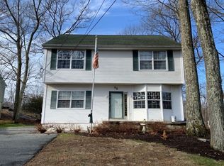 32 Lincoln Trl, Hopatcong, NJ 07843