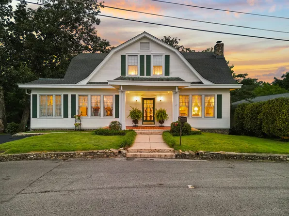 3310 Alta Vista Dr, Chattanooga, TN 37411