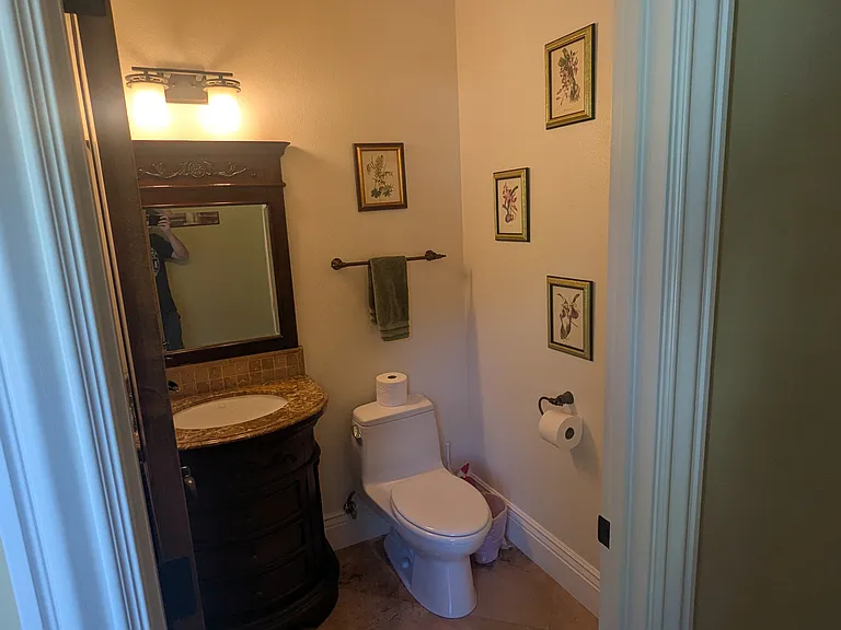 262 Los Gatos Blvd — Photo 6