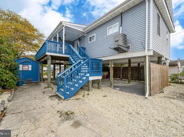 10 W Thames Rd, Little Egg Harbor, NJ 08087