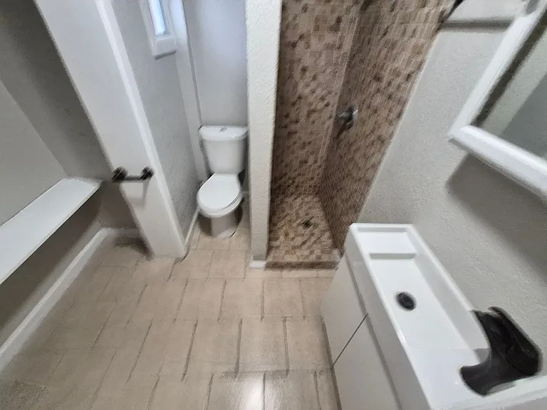 115 Caldwell St #5 — Photo 11