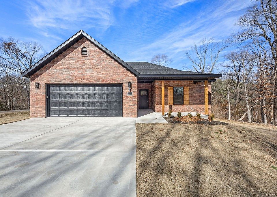1st image of 1 Whitmore Ln