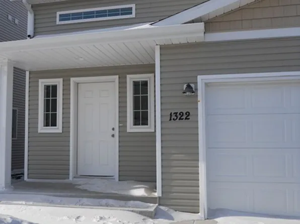 1322 Westport Beach Way, West Fargo, ND 58078