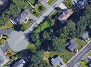 22 Azalea Cir, Dedham, MA 02026