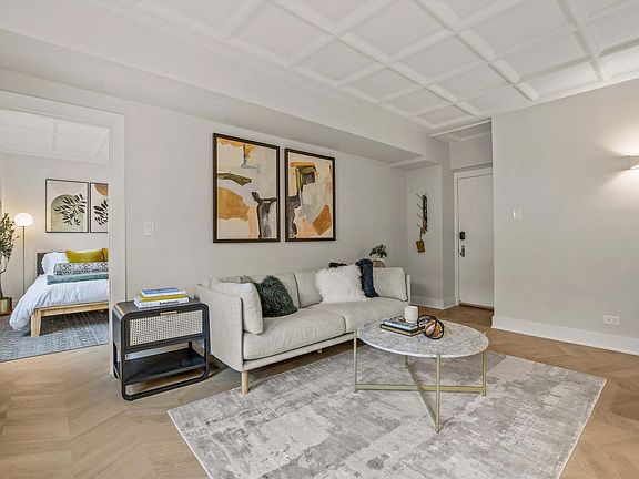 5th image of 1211 N La Salle St #1902
