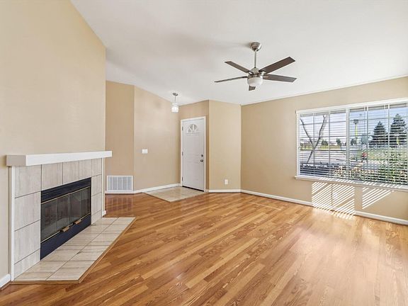 3rd image of 2812 Whitney Drive