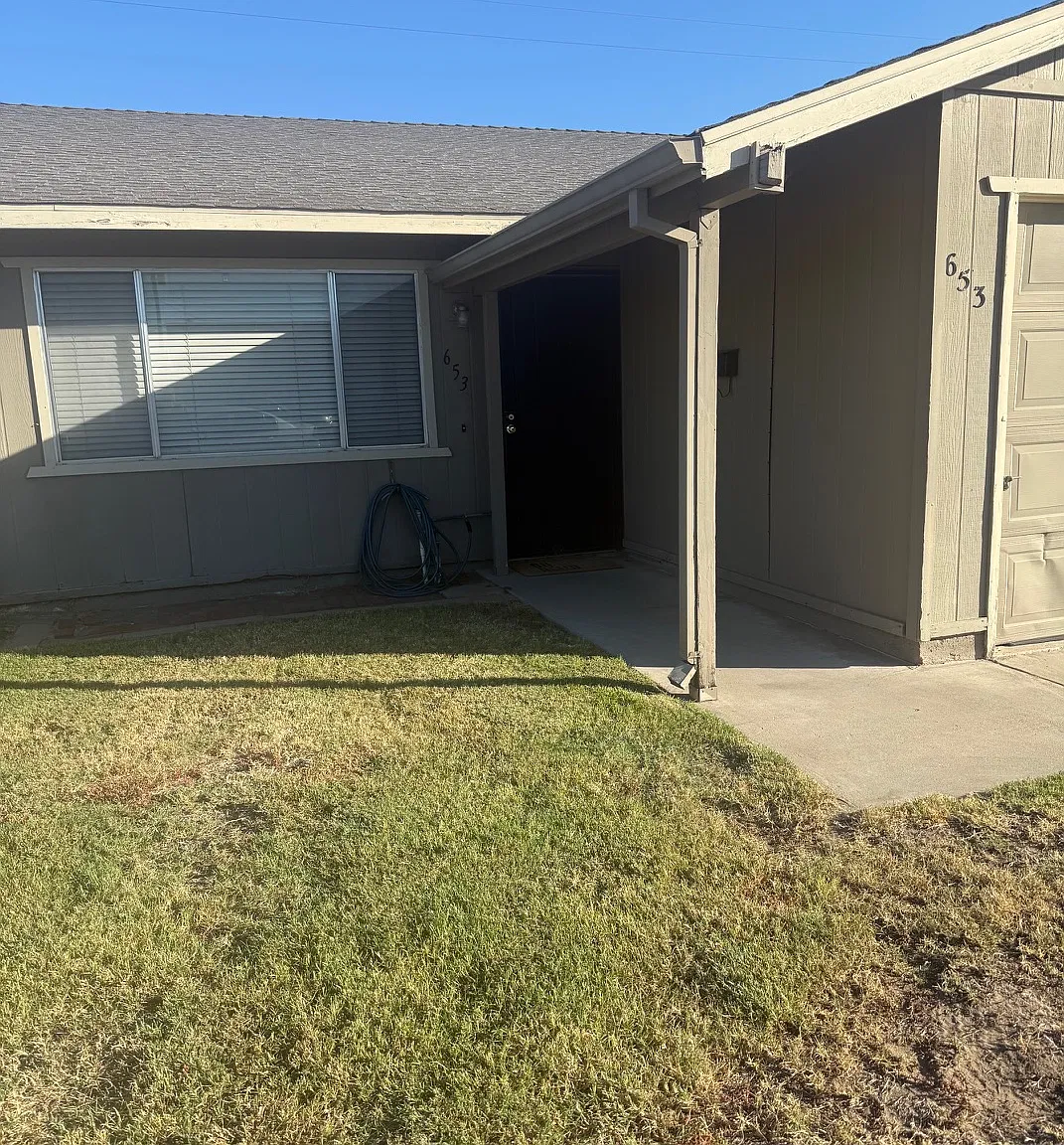 2 bed, $1,875 — Photo 2