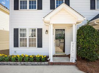 2228 Turtle Point Dr, Raleigh, NC 27604