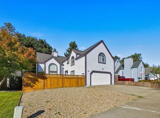1617 Gamay St, Santa Rosa, CA 95403