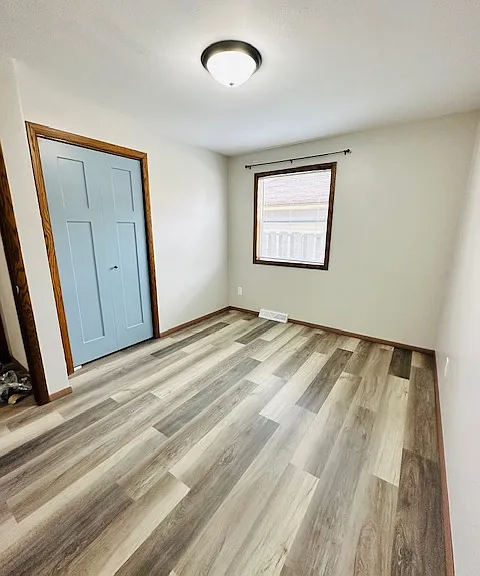 1038 E Northwood Dr — Photo 8