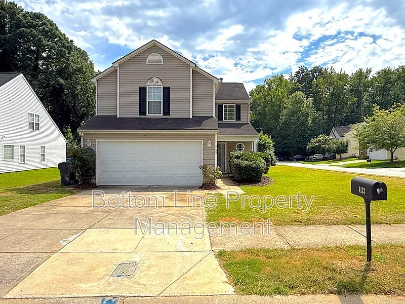 4133 Robinwood Dr
