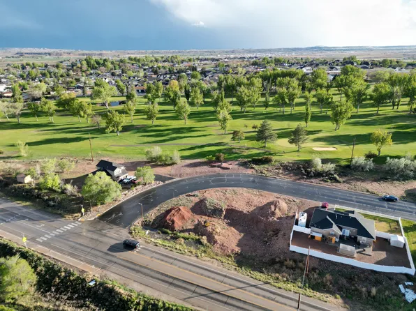 820 W Clubhouse Dr, Roosevelt, UT 84066