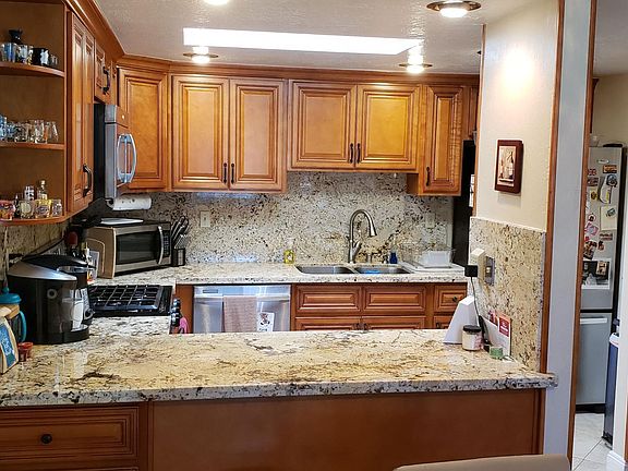 2nd image of 5539 Sonoma Dr