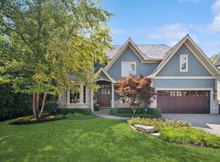 1019 Burton Ter, Glenview, IL