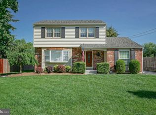4 Elaine Ave, Blackwood, NJ 08012
