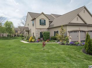 1112 Day Star Dr, Harrisburg, PA 17111