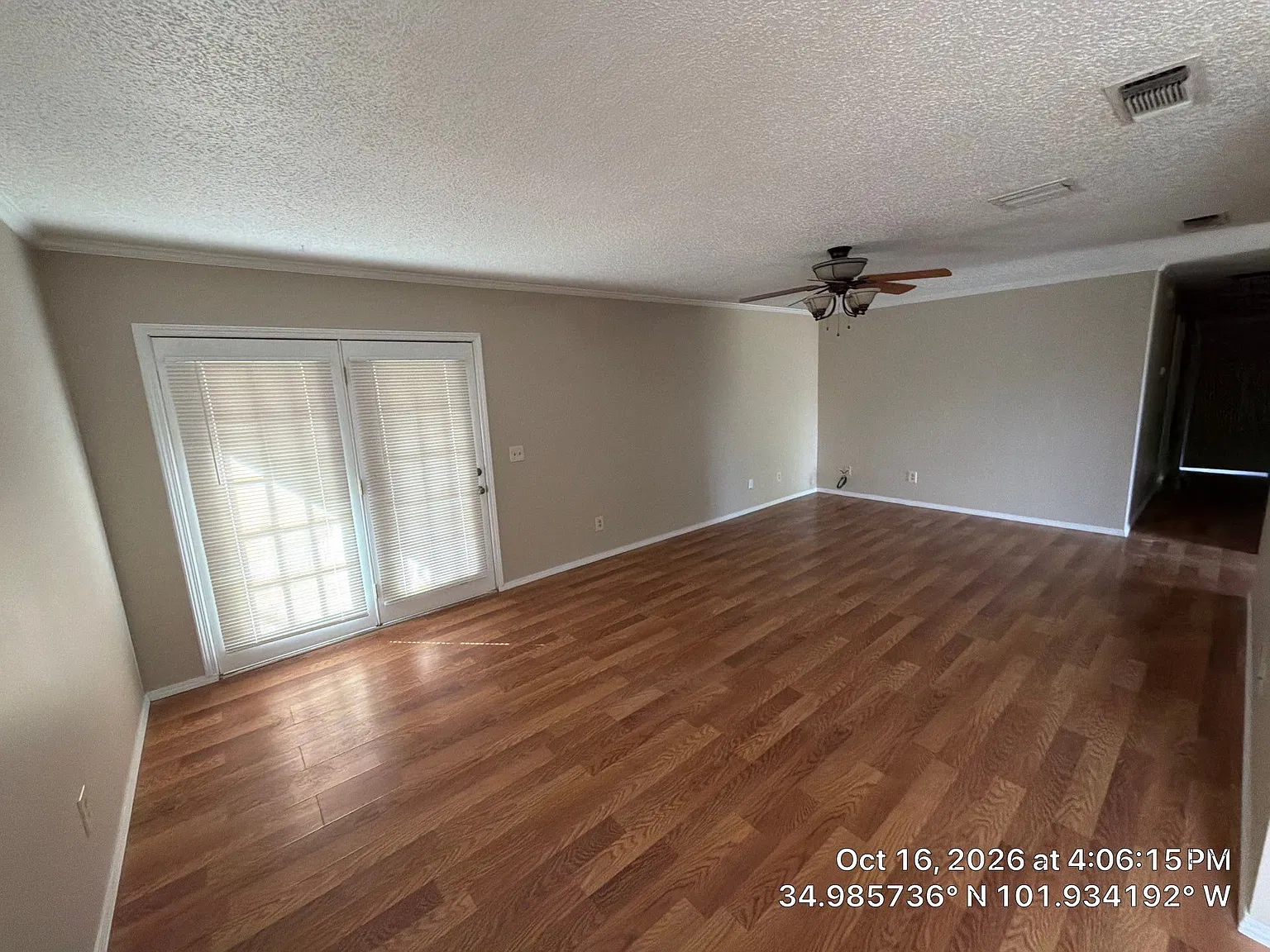 3 bed, 1307 sqft, $1,650 — Photo 4