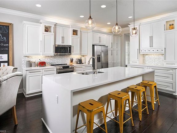 5th image of 3649 Santaren Ct