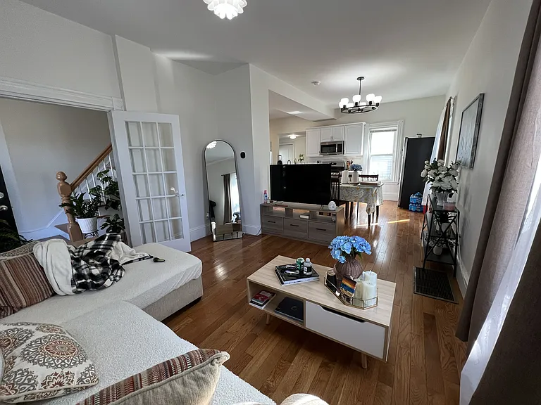 20 Bradstreet Ave #1 — Photo 4