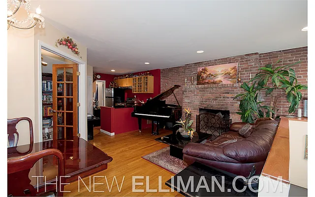 Rented by Douglas Elliman | media 8