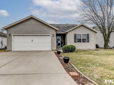 409 Pine View Dr, Auburn, IL, 62615