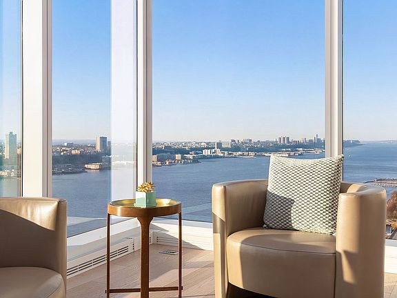 3rd image of 30 Riverside Blvd #36B