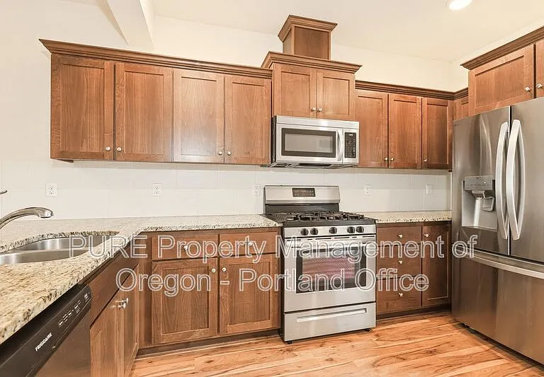 6714 NW 158th Ave — Photo 9