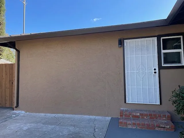 4293 Hillview Dr #A — Photo 1