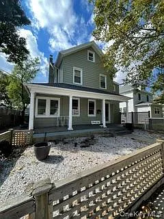 2 bed, 1.0 bath, 2174 sqft, $3,000 — Photo 2
