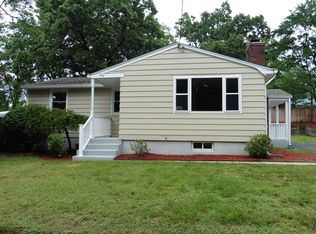 359 Tiffany St, Springfield, MA 01108