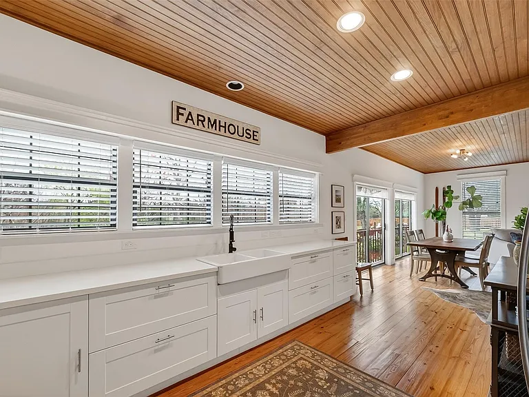 1808 Tabor St — Photo 12