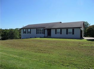 5010 Ashley Wilkes Way, Villa Ridge, MO 63089