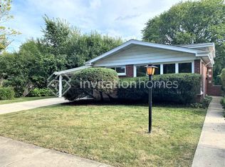 3643 Greenwood St, Skokie, IL 60076