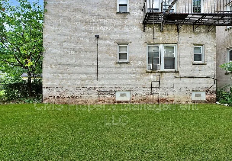 706 Chestnut St #3 — Photo 18