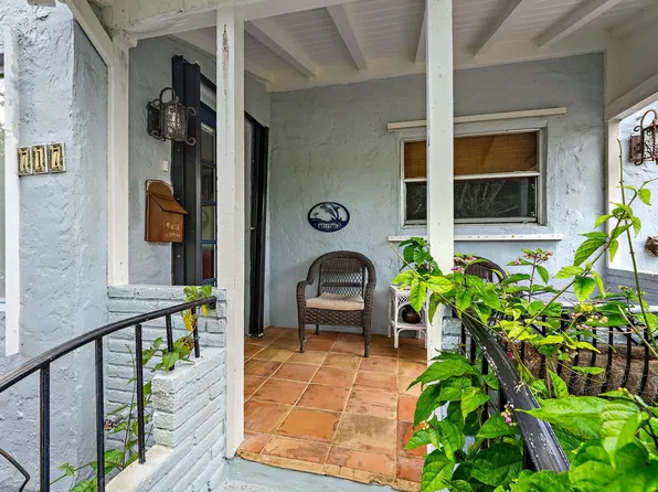717 Macy Street, West Palm Beach, FL 33405