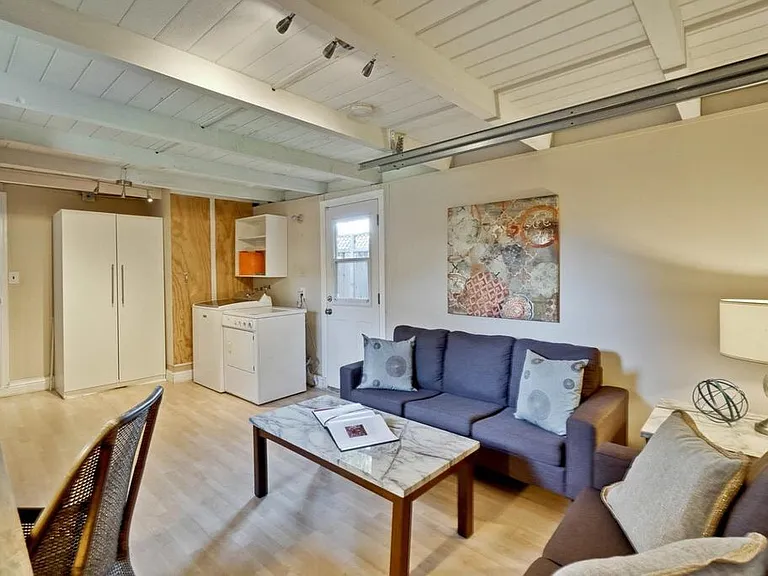 868 Lakehaven Dr — Photo 17