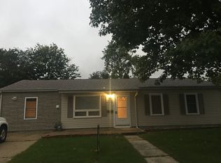 610 Iola Ave, Romeoville, IL 60446