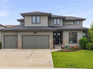 12314 W 169th Ter, Overland Park, KS 66221